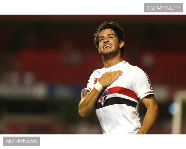 多家媒体确认:曼联已接触埃弗顿主帅肖恩·戴奇 多家媒体确认:曼联已接触埃弗顿主帅肖恩·戴奇